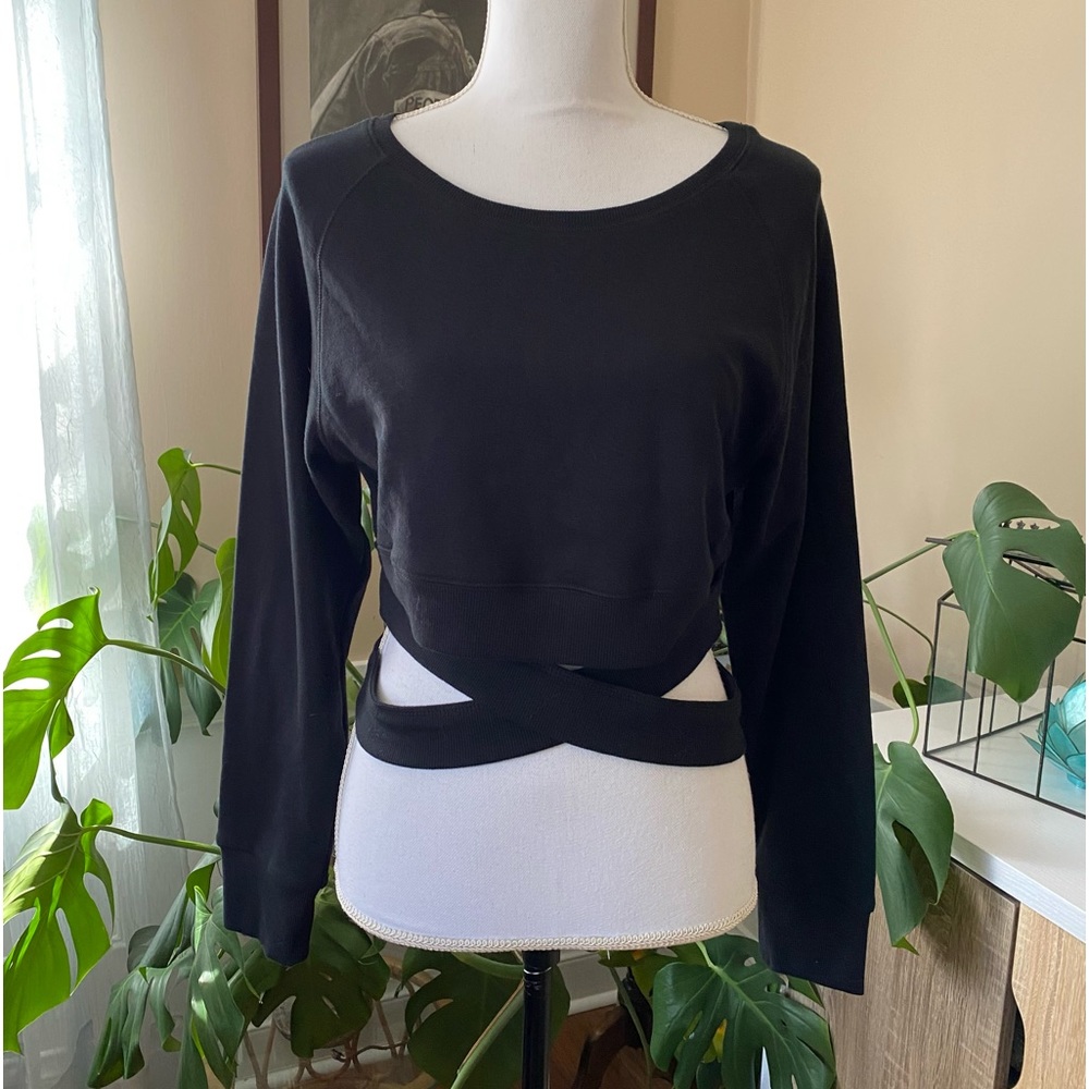 Venus Cropped Wrap Sweatshirt